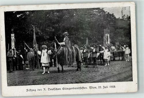 Wien 1928 Festzug 10. Sängerbundfest Juli Fahne Pferd Reiter