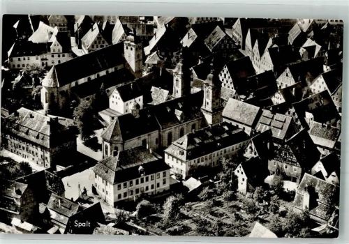 Spalt Fliegeraufnahme der Altstadt mit St. Emmeran und St. Nikolauskirche mit Rathaus