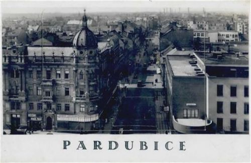 Pardubice Pardubice Leporello Teilansicht, diverse Handlungen II (kleiner Einriss bei Leporello-Abdeckung, fleckig RS, Marke entfernt)