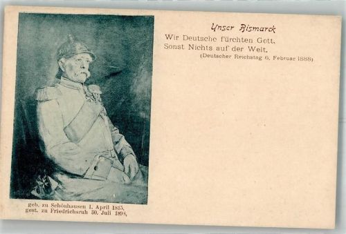 Portrait des Reichskanzlers in Uniform mit Pickelhaube
