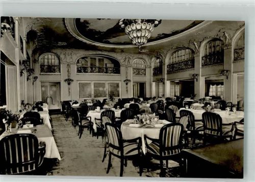 Passagierdampfer der Hamburg-Amerika Linie Speisesaal der 1. Klasse