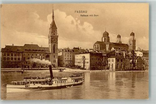 Passau 1908 Raddampfer unterhalb von Dom St. Stephan und Rathaus