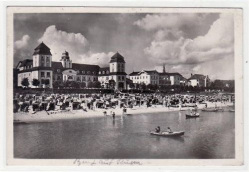 Binz Binz auf Rügen mit Kurhaus mit Strandleben gelaufen 1935. Leicht stockfleckig, sonst gut erhalten.