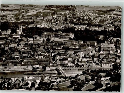 Würzburg Fliegeraufnahme der Innenstadt rund um das Residenzschloss