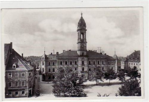Großenhain Großenhain mit Rathaus gelaufen von 1935. Leichter Stempeldurchdruck, sonst gut erhalten.