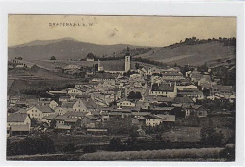 Totalansicht von Grafenau i. b. W gelaufen 1910. Vorderseite leicht fleckig, sonst gut erhalten.