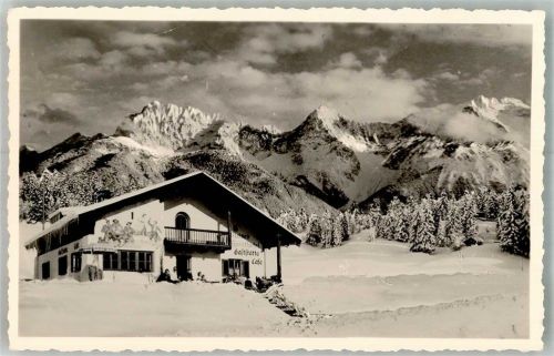82467 W8101 Klais Privatfoto AK Kleines Sporthotel Gasthaus Cafe Winter Ort lt. Stempel