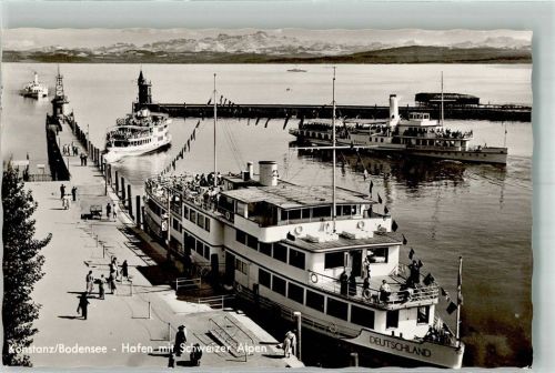 M.S. Deutschland Hafen m. Schweizer Alpen