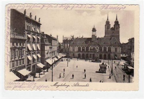 Magdeburg Magdeburg mit Altemarkt. Als Feldpost gelaufen mit Stempel vom 26.08.1915. Gute Erhaltung.