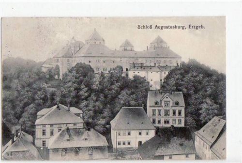 Augustusburg Augustusburg mit Schloß. Feldpost, mit Stempel von 1916. Gute Erhaltung.