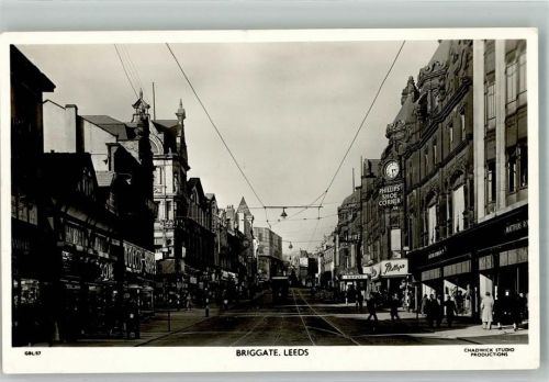 Leeds 1954 Straßenbahn Geschäft Briggate
