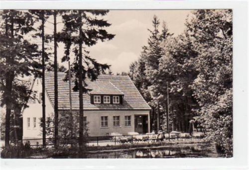 Schmiedefeld Schmiedefeld am Rennsteig mit HO-Gaststätte im Narturpark gelaufen von 1966. Gute Erhaltung.