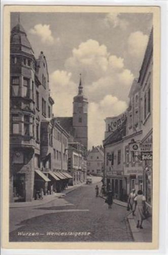 Wurzen Wurzen. Wenceslaigasse mit Radiogeschäft Mende und Bäckereien gelaufen 1943. Gute Erhaltung.