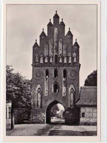Neubrandenburg Neubrandenburg. Stadtseite mit den 8 Jungfrauen. Ungelaufen. Top Erhaltung.