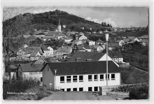 Schönberg. Kirche gelaufen. Leichter Stempeldurchdruck, sonst gut erhalten