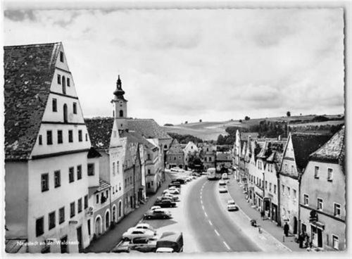 Neustadt an der Waldnaab. ein Blick auf die Kirche ungelaufen Gute Erhaltung.