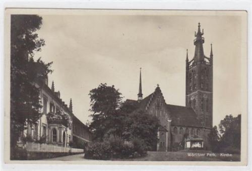 Wörlitzer Park mit Kirche ungelaufen Gut erhalten.