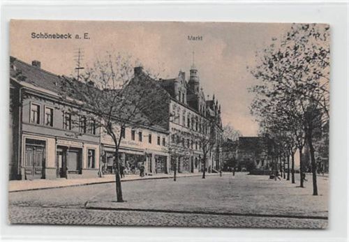 Schönebeck. Markt. Feldpost kleiner Knick oben rechts, sonst gut erhalten