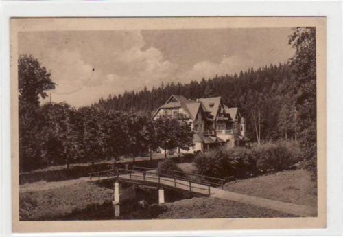 Krummenhennersdorf Krummenhennersdorf mit kirchlichen Bundeshaus gelaufen, Marke entfernt. Gute Erhaltung.