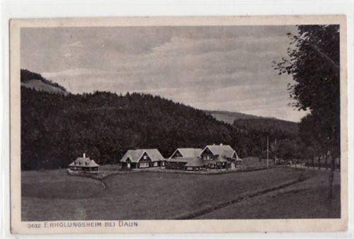 Erholungsheim bei Daun i.d. Eifel gelaufen von 1914. Leichter Knick oben rechts, leicht stockfleckig, sonst gut erhalten