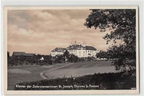 Thyrnau bei Passau. Kloster der Zisterzienserinnen St. Joseph gelaufen. Gute Erhaltung.