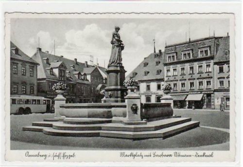 Annaberg-Buchholz Annaberg mit Marktplatz und Barb. Uttmanndenkmal gelaufen von 1936. Gute Erhaltung.