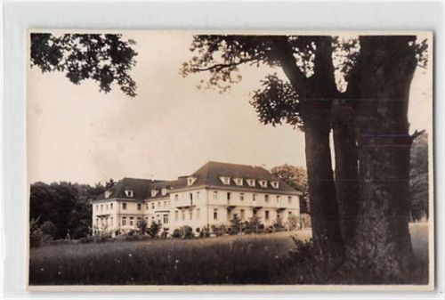 Unterschondorf. Großes Gebäude ungelaufen Gute Erhaltung.