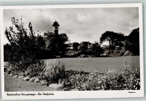 Wangerooge Dorfplatz Leuchtturm