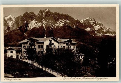 Obergrainau Alpenhotel zur Post mit Zugspitze