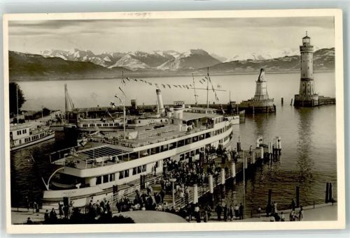 Lindau 1950 Hafen Dampfer Allgäu im Fahnenschmuck AK