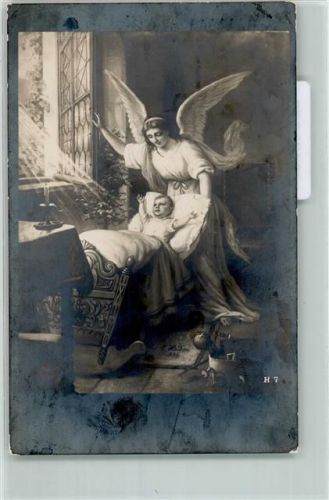 1920 Baby in der Wiege . Das Fenster wird geöffnet