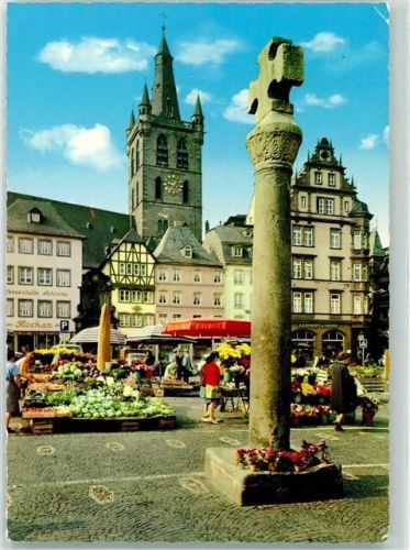 Trier Markt und St. Gangolf Marktszene