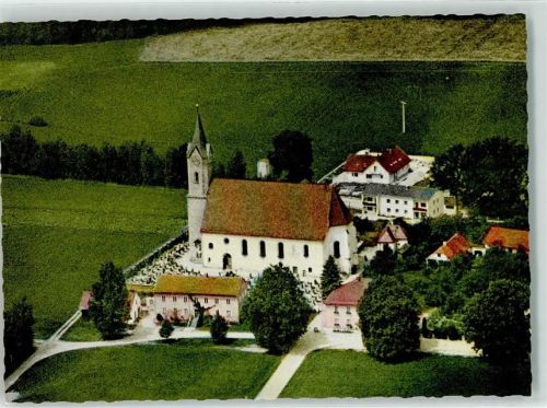 Kurzenisarhofen Fliegeraufnahme Kath. Pfarrkirche