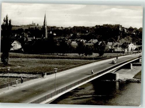 Dingolfing Blick von der Isarbrücke Auto Fahrrad