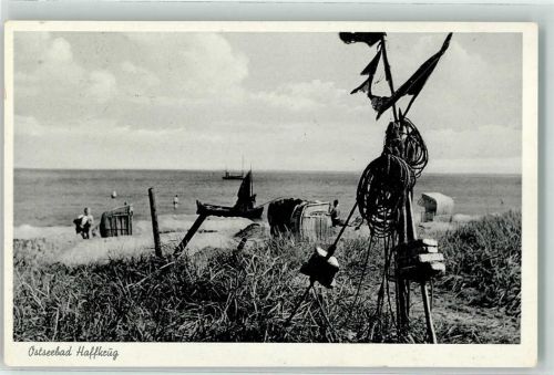 Haffkrug Strand Fischerkahn Strandkörbe