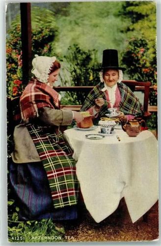 Afternoon Tea - gedeckter Tisch AK