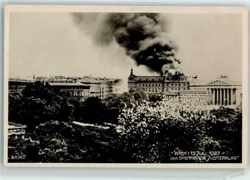 Wien der Brennende Justizpalast