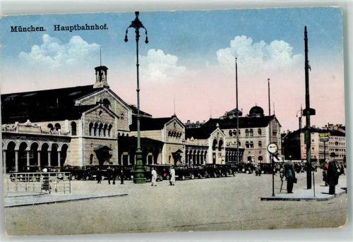 München Hauptbahnhof Oldtimer