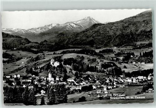Neumarkt mit Tauern