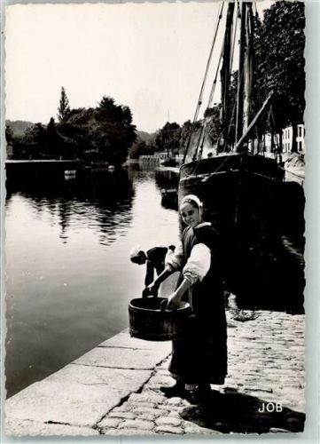 Job Bretagne Waschfrauen Tracht Segelschiff