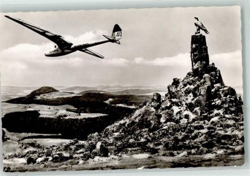 Fliegerdenkmal Wasserkuppe Adler Schönes Deutschland Die Röhn
