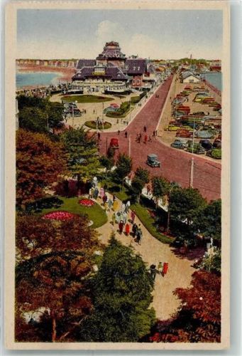 Saint-Malo le Casino et les Jardins du Chateau Oldtimer