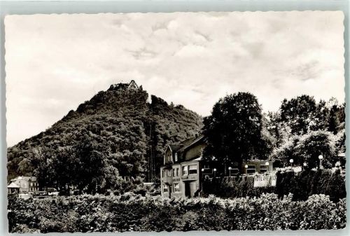 Bad Niederbreisig Hotel Rheineck mit Burg Rheineck und Sesselbahn