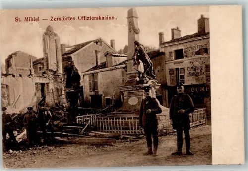 Saint-Mihiel 1915 zerstörtes Offizierscasino Uniform Kriegerdenkmal Uniform