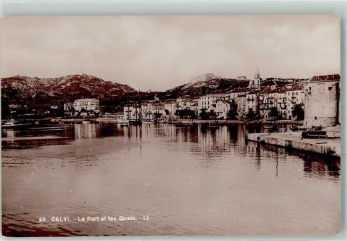 Calvi der Hafen und die Kais