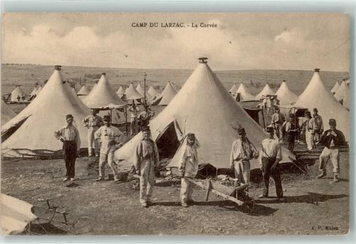 La Cavalerie 1912 Camp du Larzac la Corvee Uniform
