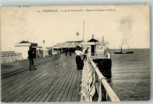 Trouville 1910 la Jetee Promenade Depart du Bateau du Havre