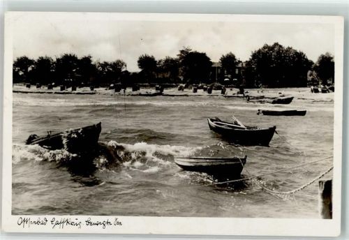 Haffkrug Ostseebad Strand Ruderboot Strandkorb
