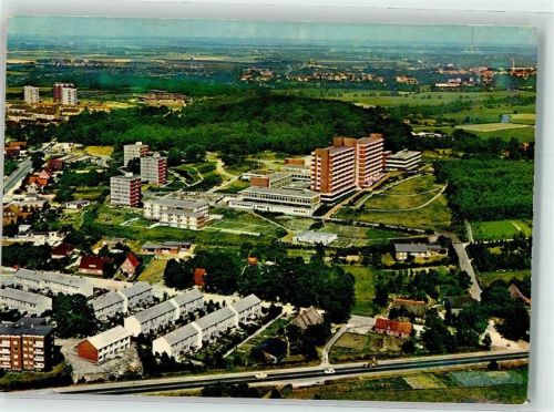 Stade Fliegeraufnahme Hochhuas Auto