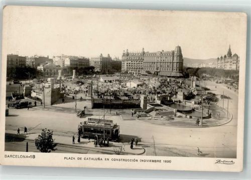 Barcelona Straßenbahn Plaza de Cataluna